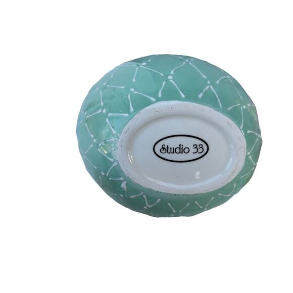 Lot of 3 Ceramic Easter Candy Dishes 2 Baskets and 1 Jelly Bean Lid Dish Bundle - Picture 13 of 16